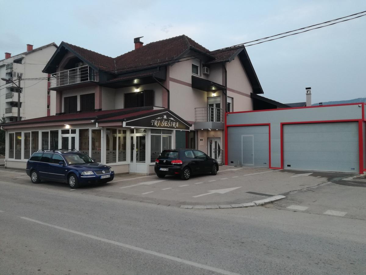 Hotel Tri Sesira Ljubovija Zewnętrze zdjęcie