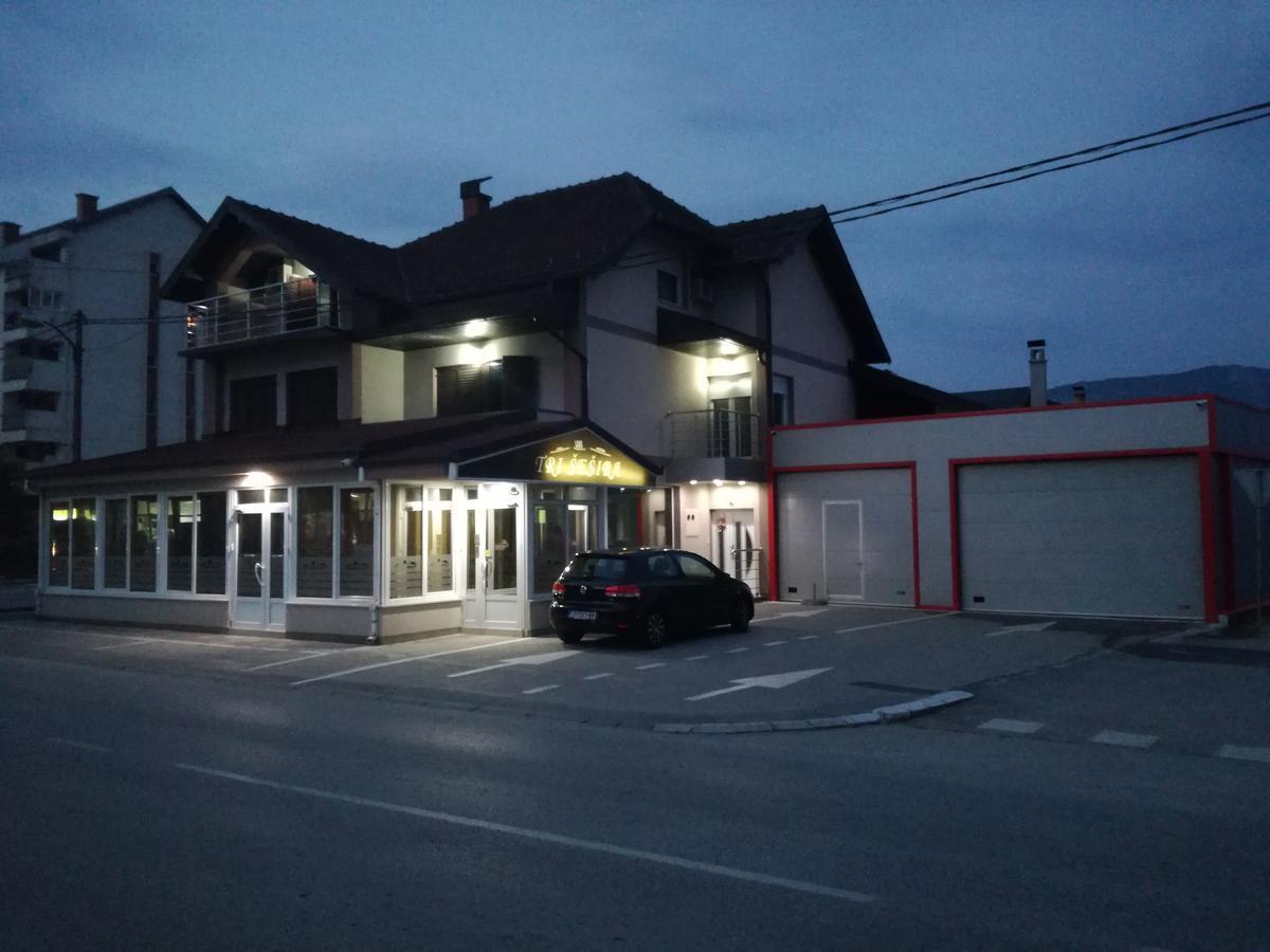 Hotel Tri Sesira Ljubovija Zewnętrze zdjęcie