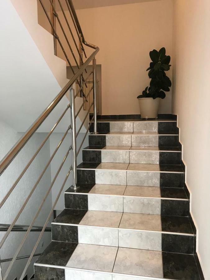 Hotel Tri Sesira Ljubovija Zewnętrze zdjęcie